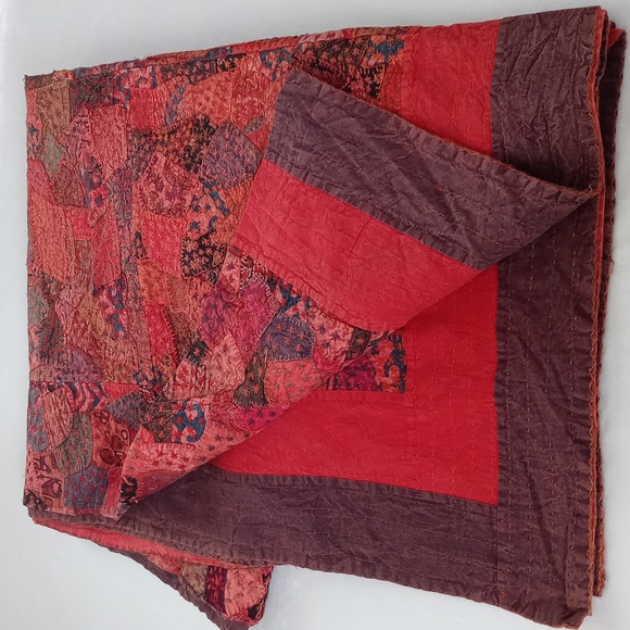 Unique Gorgeous King Size Vintage Patchwork Batik Bedspread from India - Picture 14 of 15